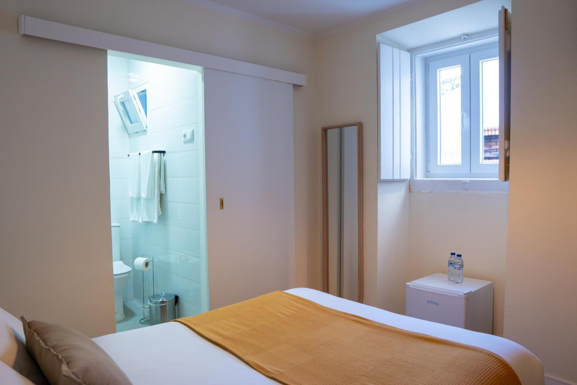 Matching Loures Guest House المظهر الخارجي الصورة